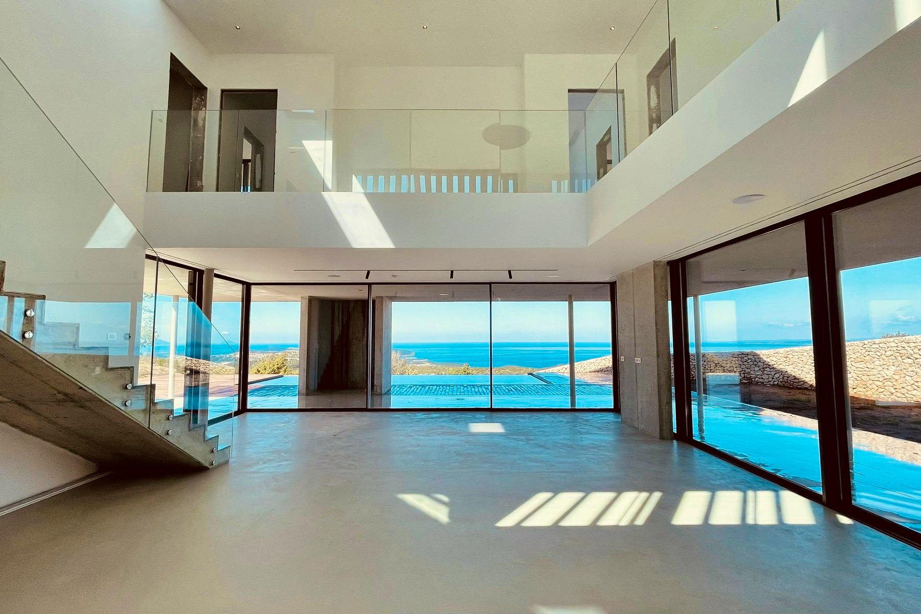 Open space interior with amazing sea view