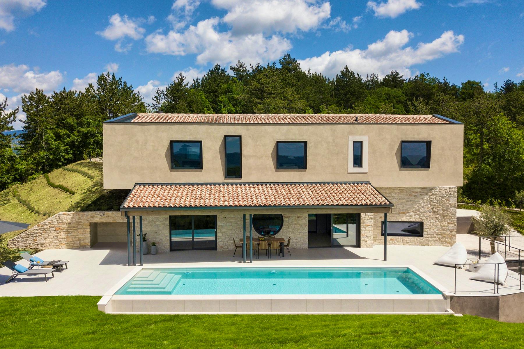 Reinvented modern villa in central Istria for sale
