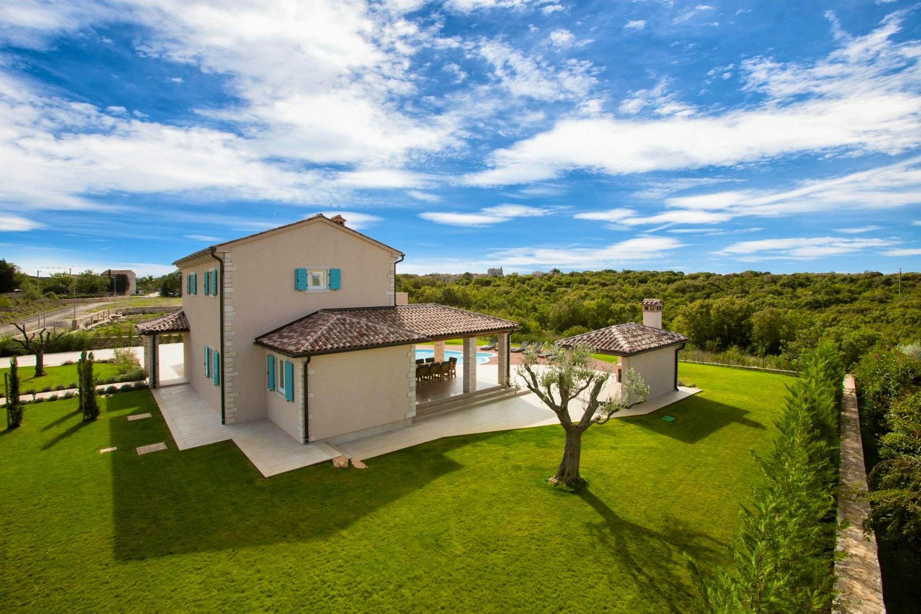 Autochthonous Istrian villa for sale near Rovinj
