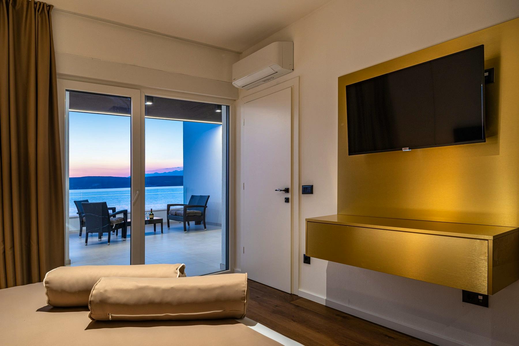 Double bedroom with nice view