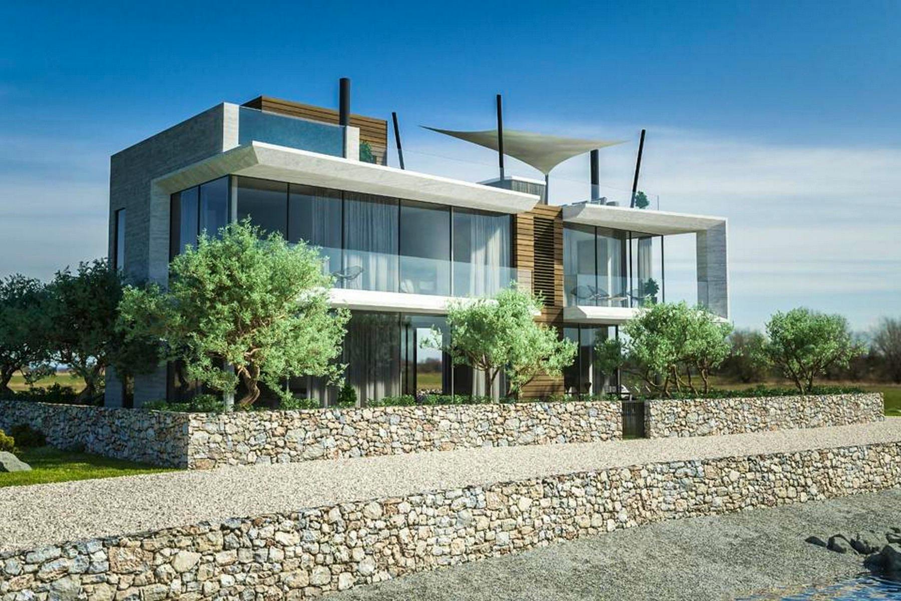Newly built contemporary villa