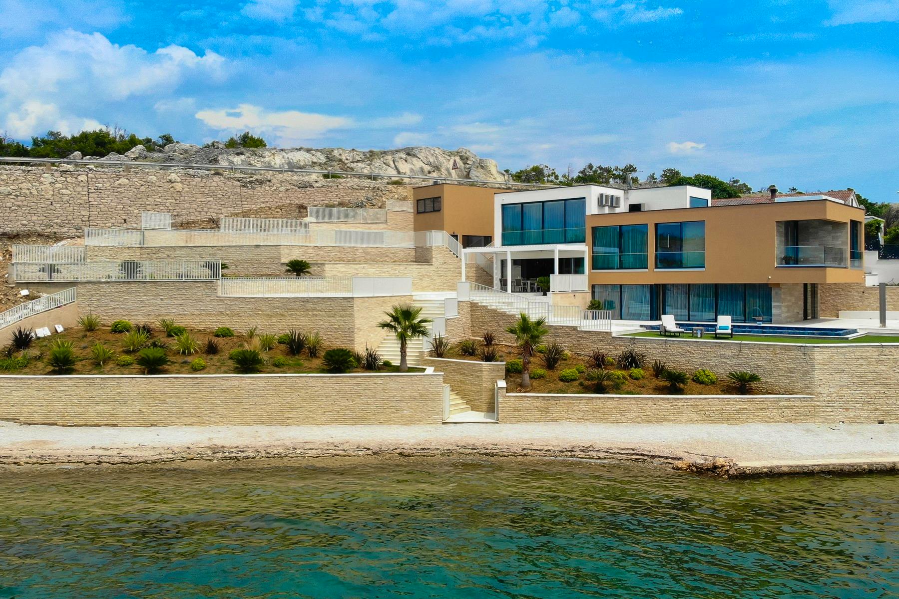 Beachfront designer villa