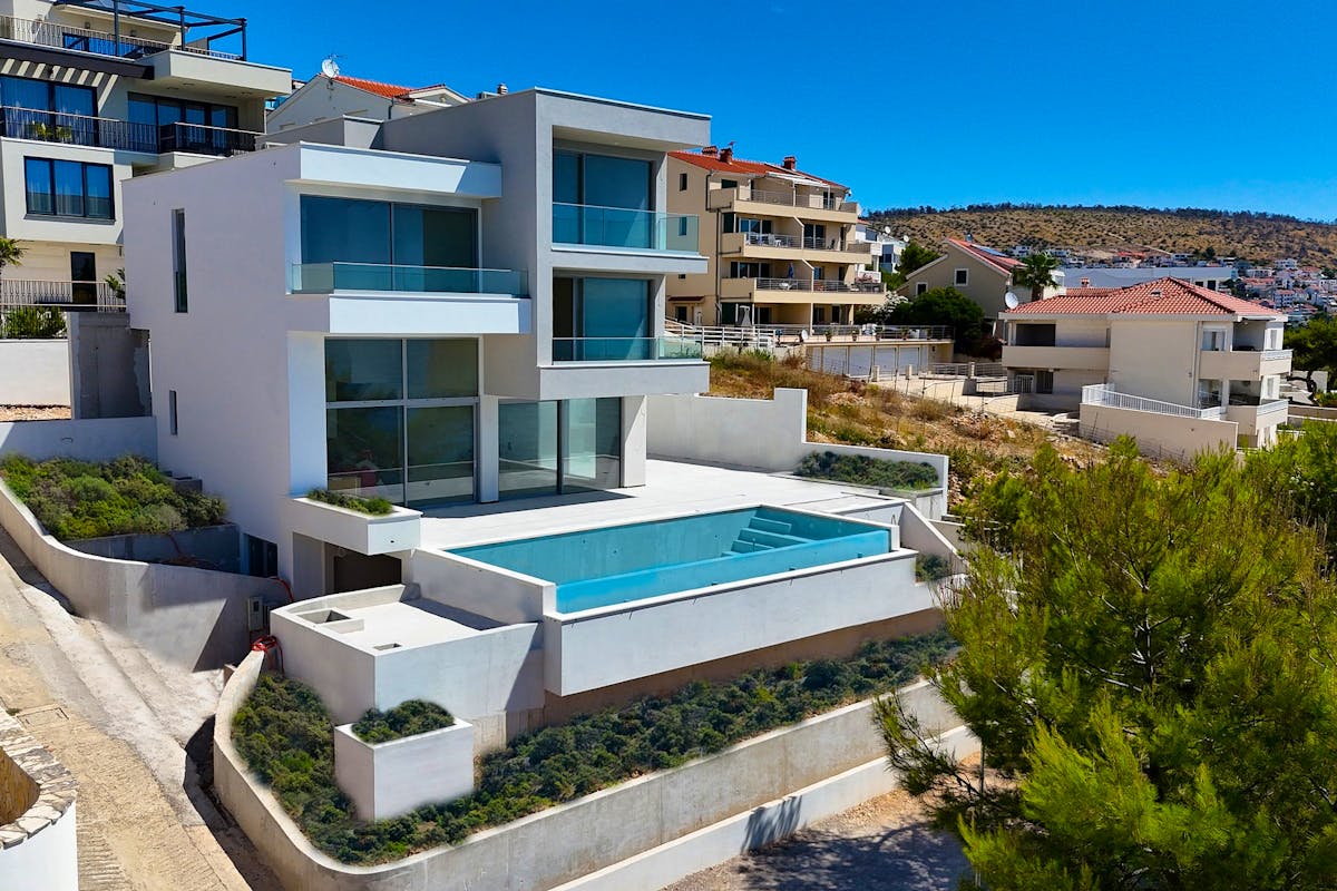 Newly built modern villa on Čiovo for sale