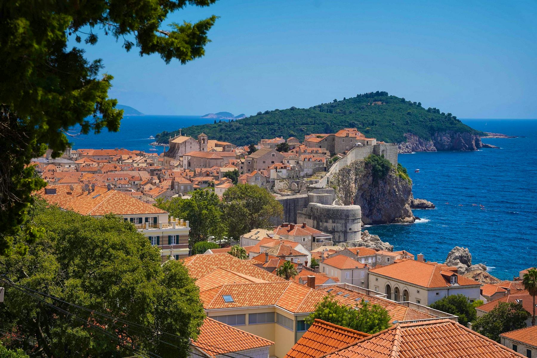 Prodaje se dvoetažni stan u staroj gradskoj jezgri Dubrovnika