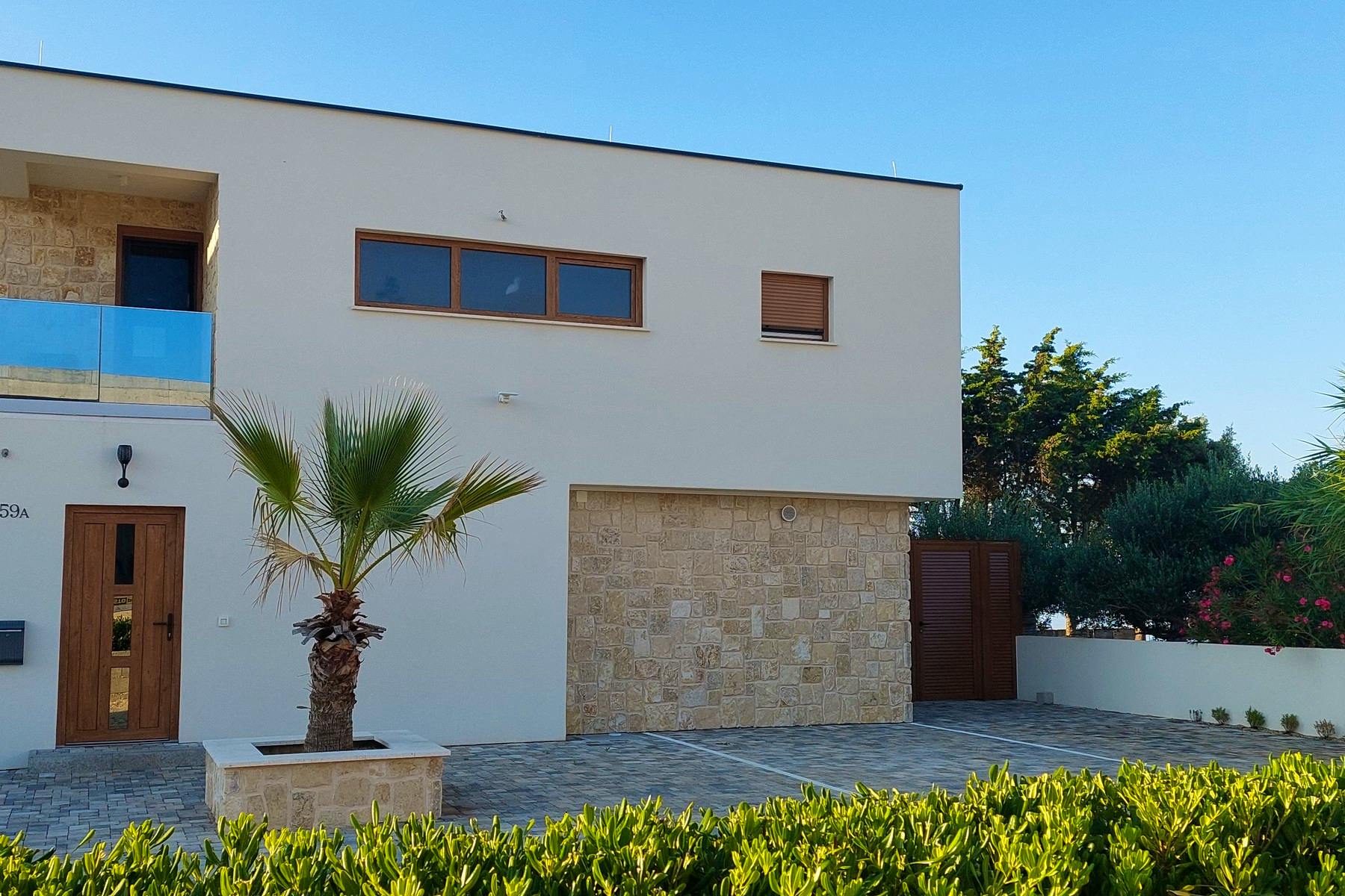 Newly built modern villa with traditional elements near Zadar