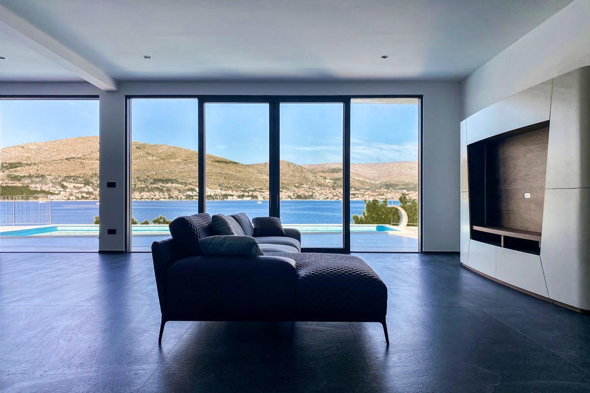 Open sea view from the living room