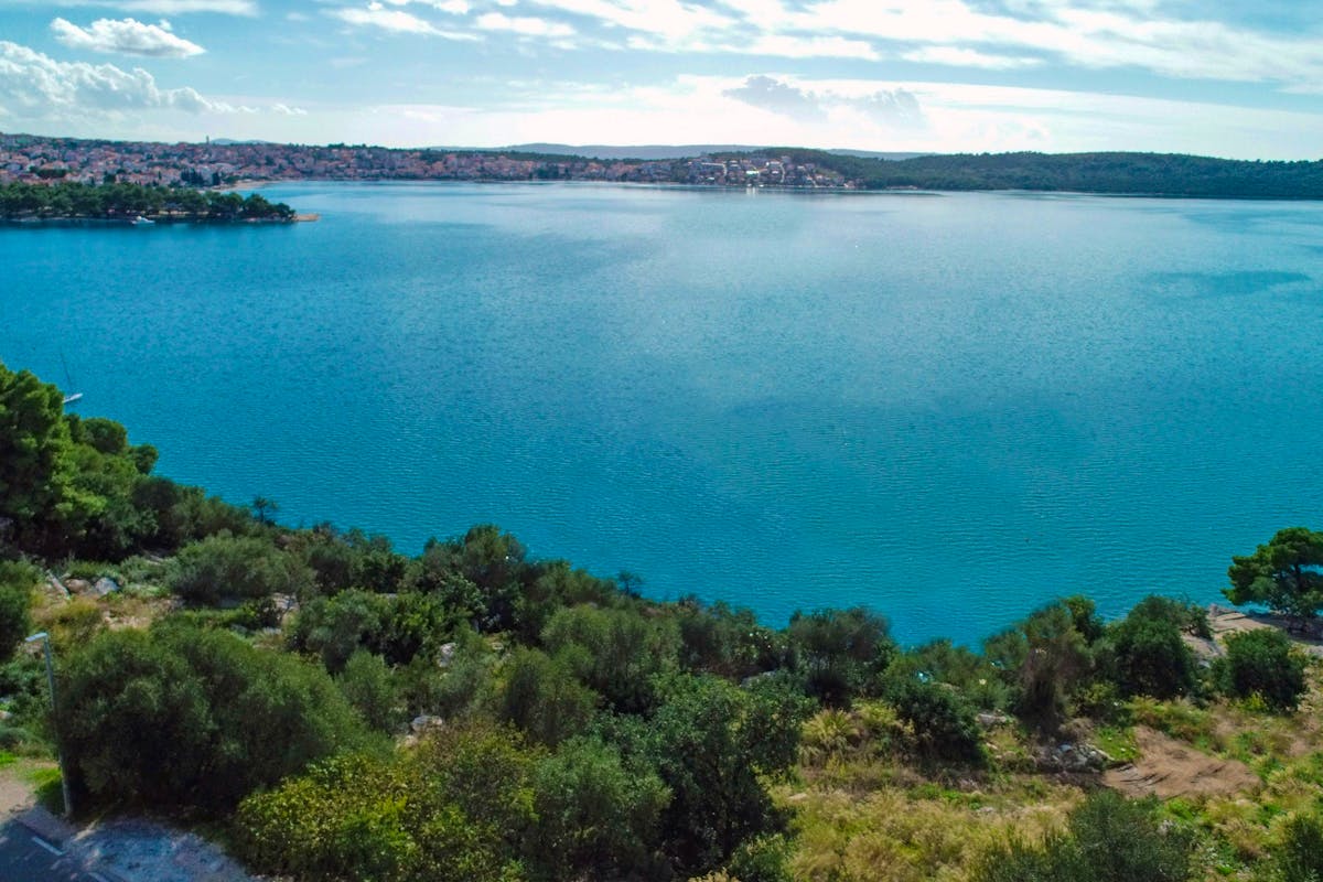 Jedinstveno građevinsko zemljište uz more