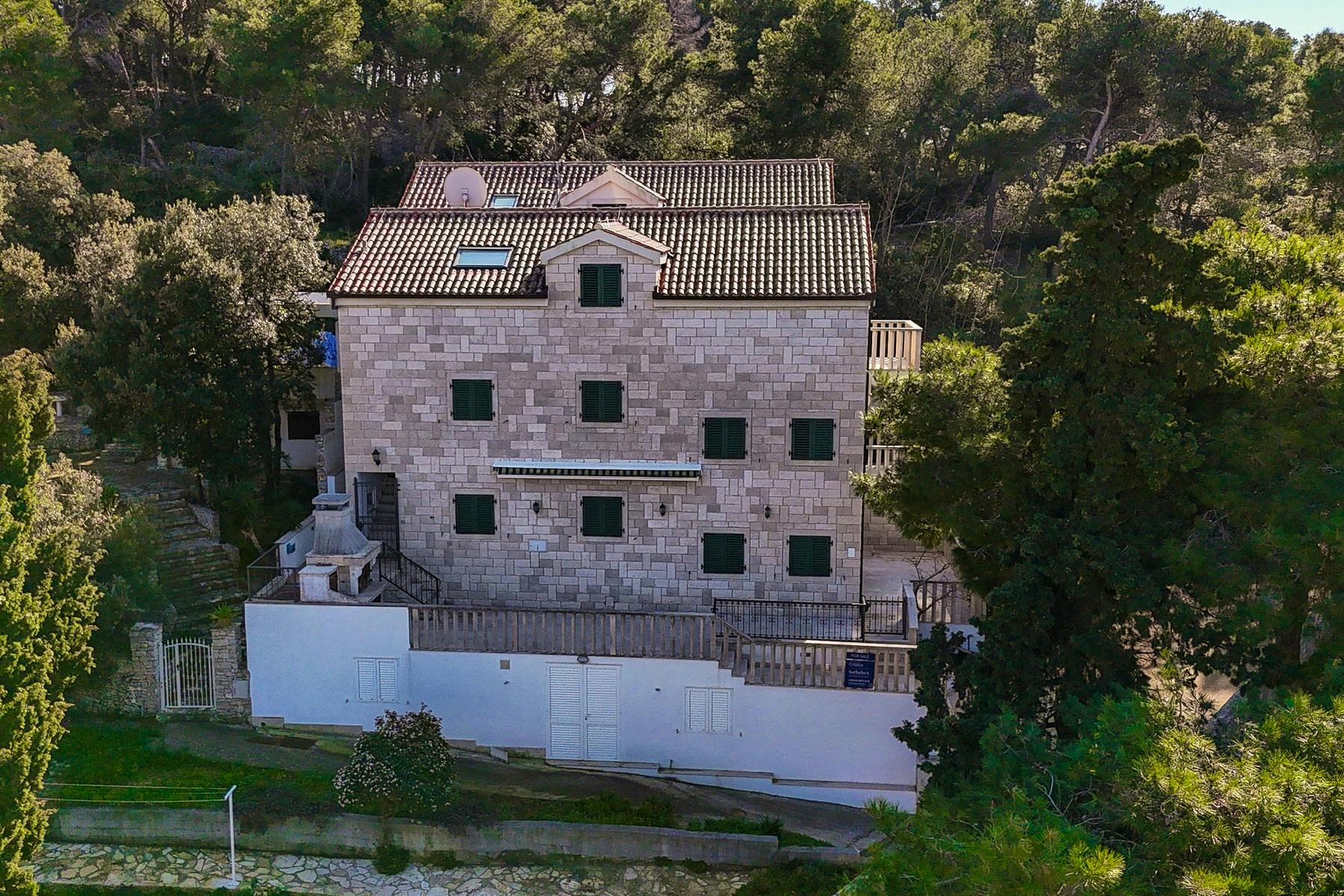 Unique stone villa on island Šolta for sale