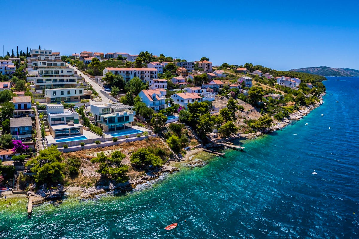 Luxury residence with modern villas by the sea for sale