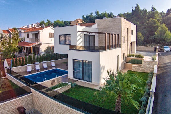 Modern villa near Trogir for sale