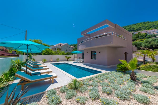 Modern newly built villa near Dubrovnik for sale