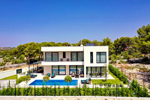 Modern villa with pool for sale