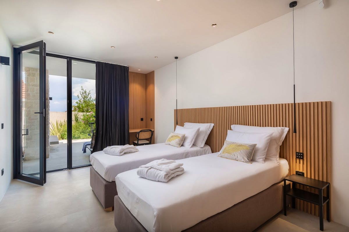 Elegantna spavaća soba s vlastitom kupaonicom