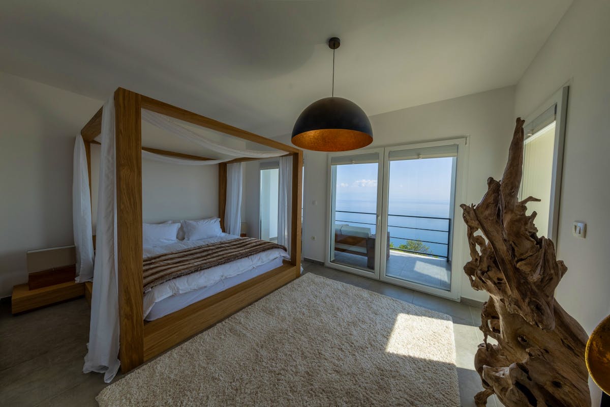 Ensuite bedroom with sea view