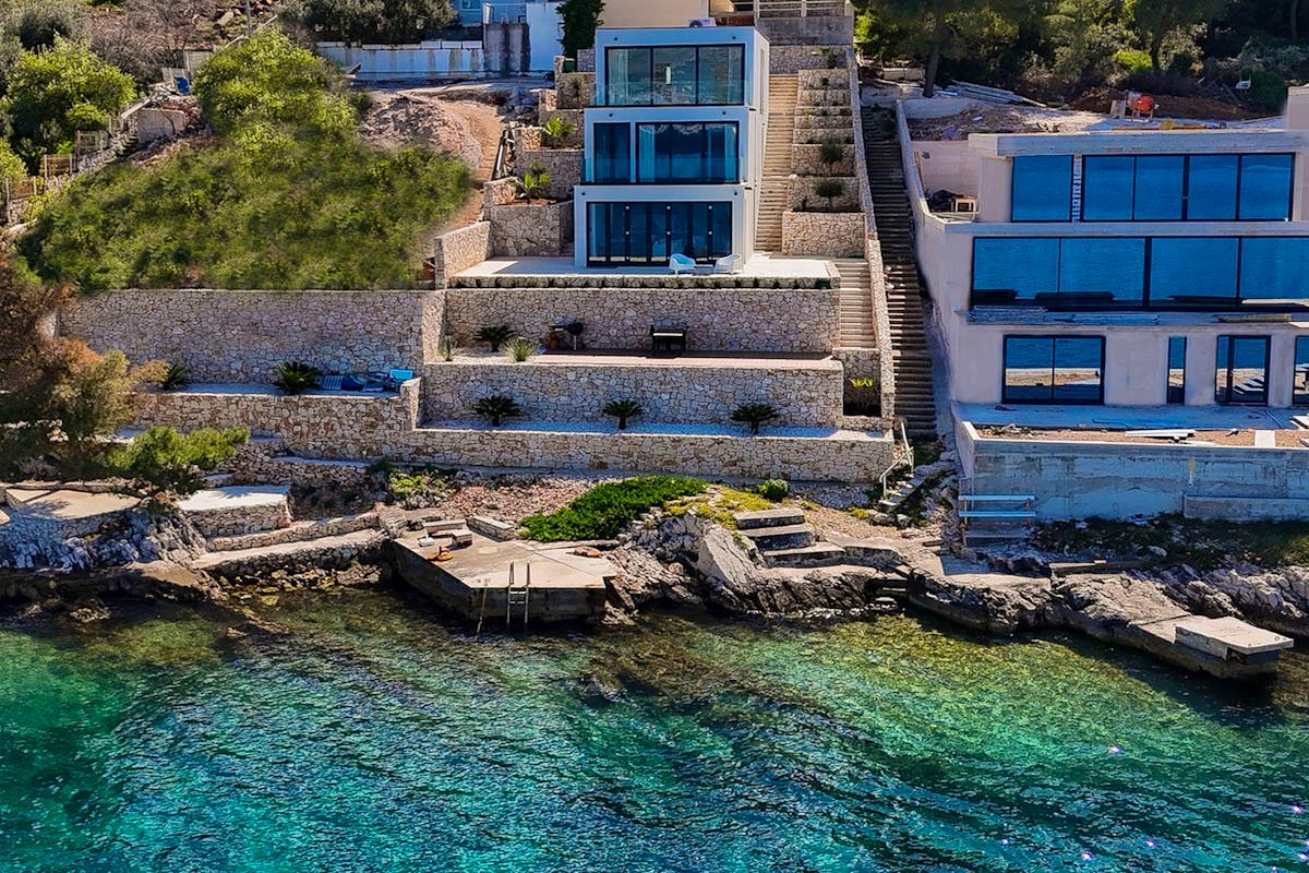 Luxury newly built seafront villa on Ciovo for sale 