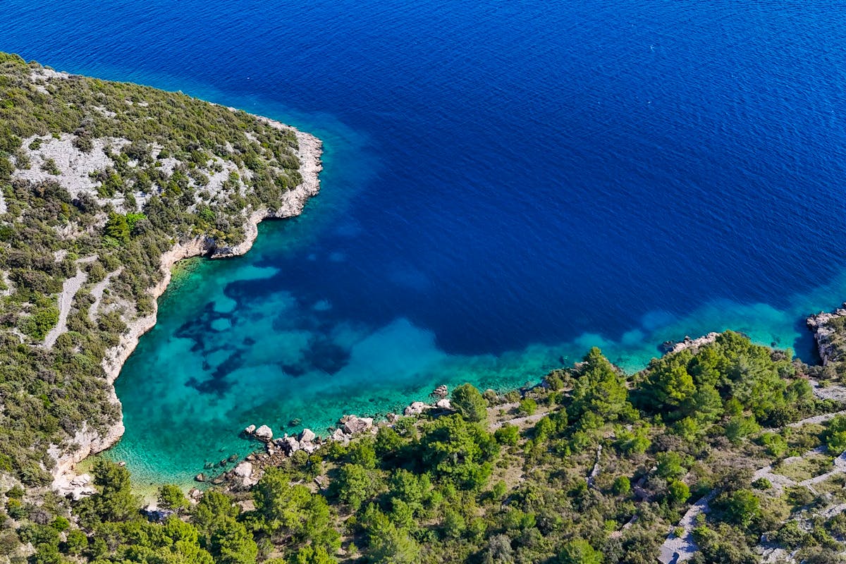 Spacious seafront plot near Rogoznica for sale