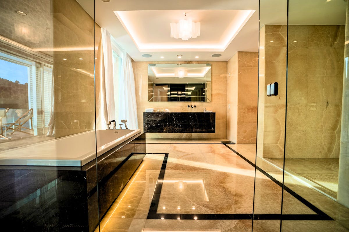 Luxurious bathroom