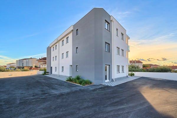 Prodaju se novoizgrađeni apartmani u okolici Šibenika