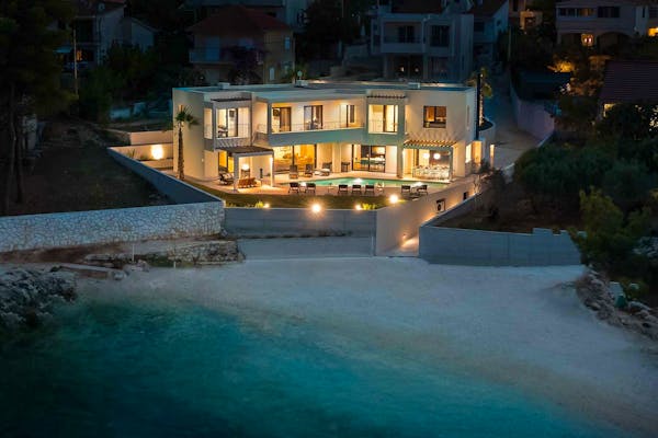 Beachfront luxury villa with pool for sale