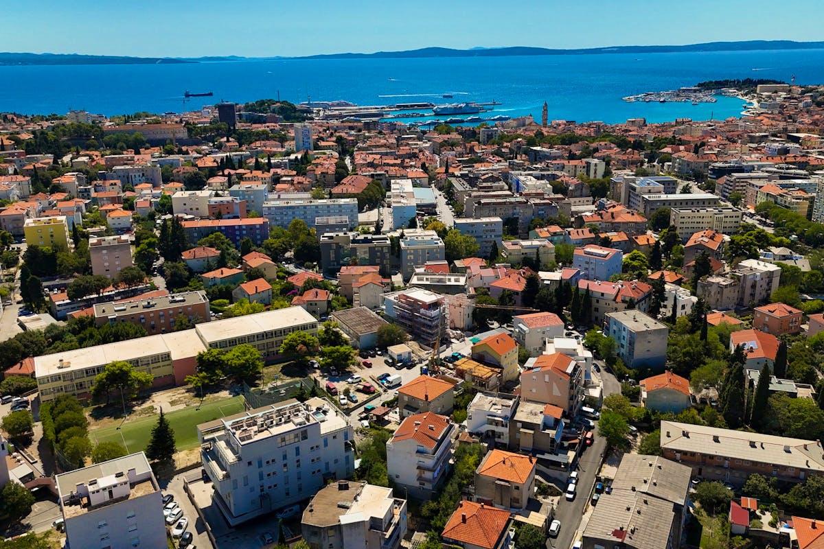 Spacious penthouse with sea view in Split for sale