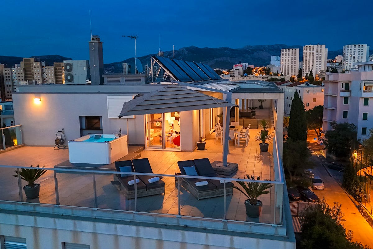 Luxurious penthouse with terrace in Split for sale