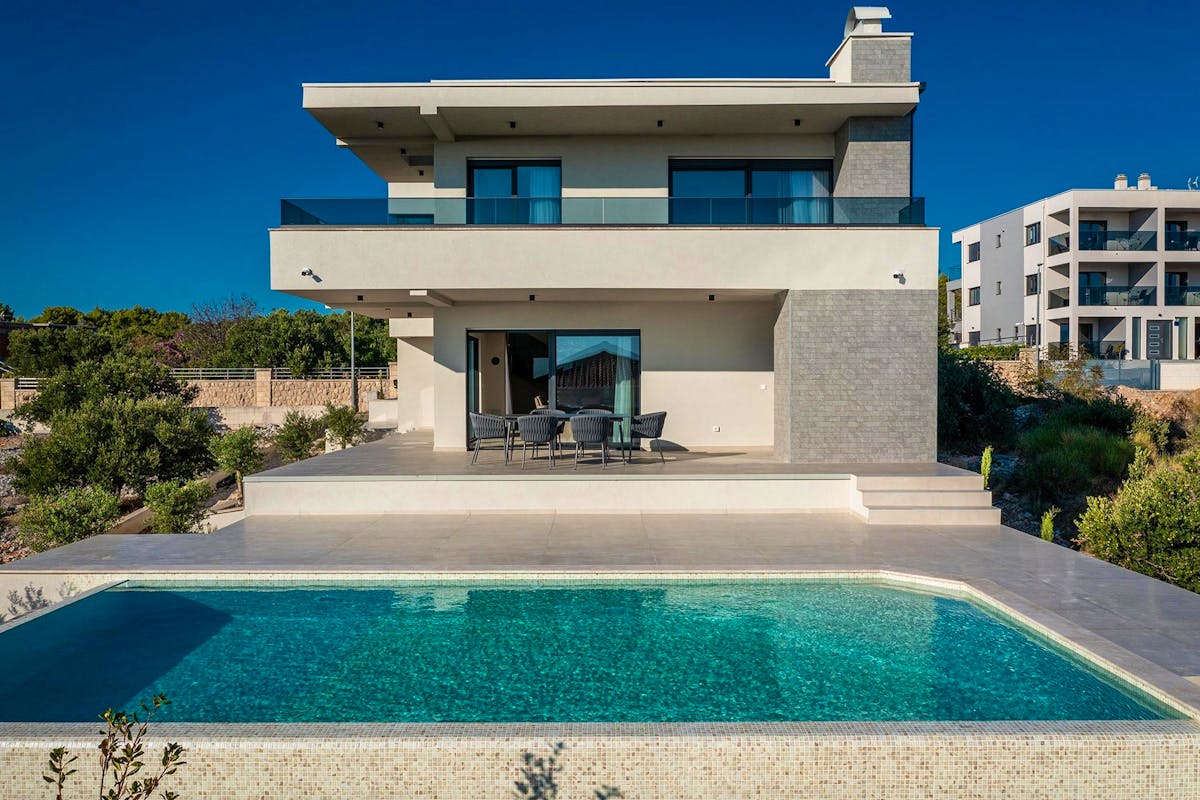 Newly built modern villa in Primošten for sale