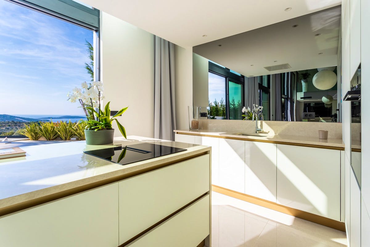 Modern kitchen overlooking the sea