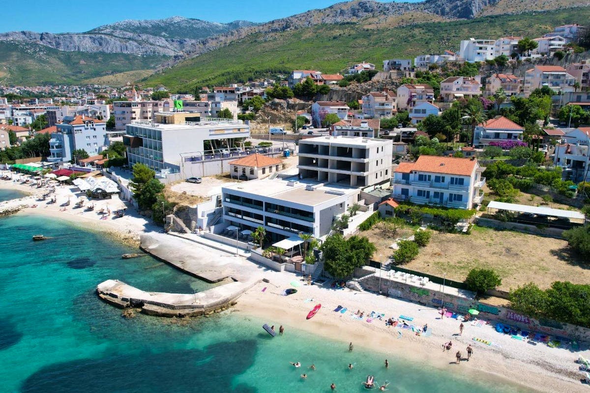 Modern apartment near Split for sale