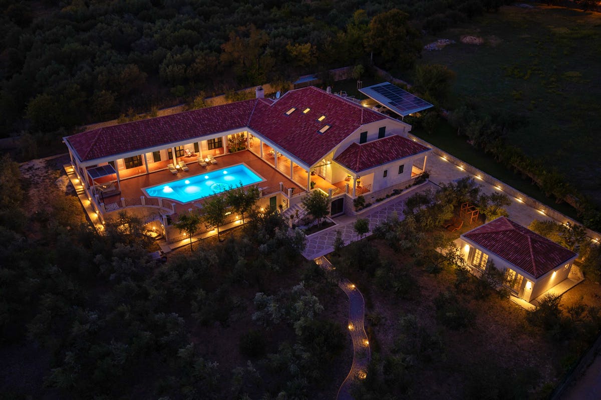 Unique and exclusive estate near Split for sale