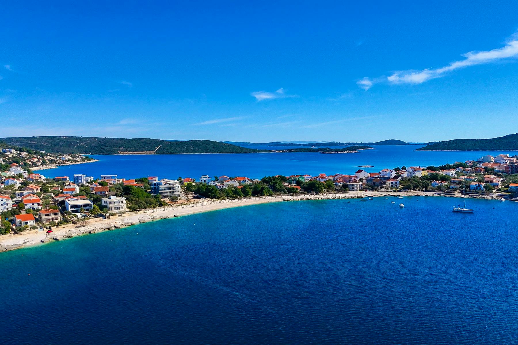 Newly built seafront modern villa with pool near Rogoznica for sale