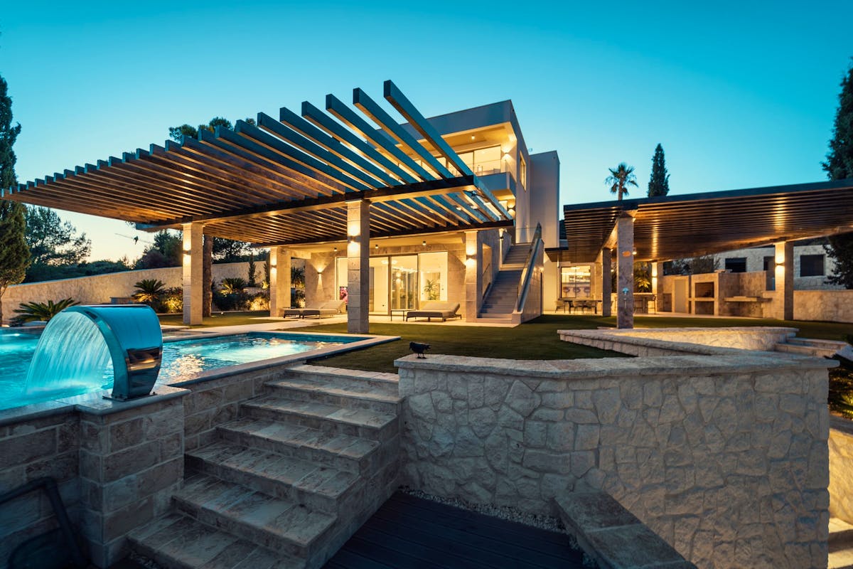 Spectacular villa near Rogoznica for sale