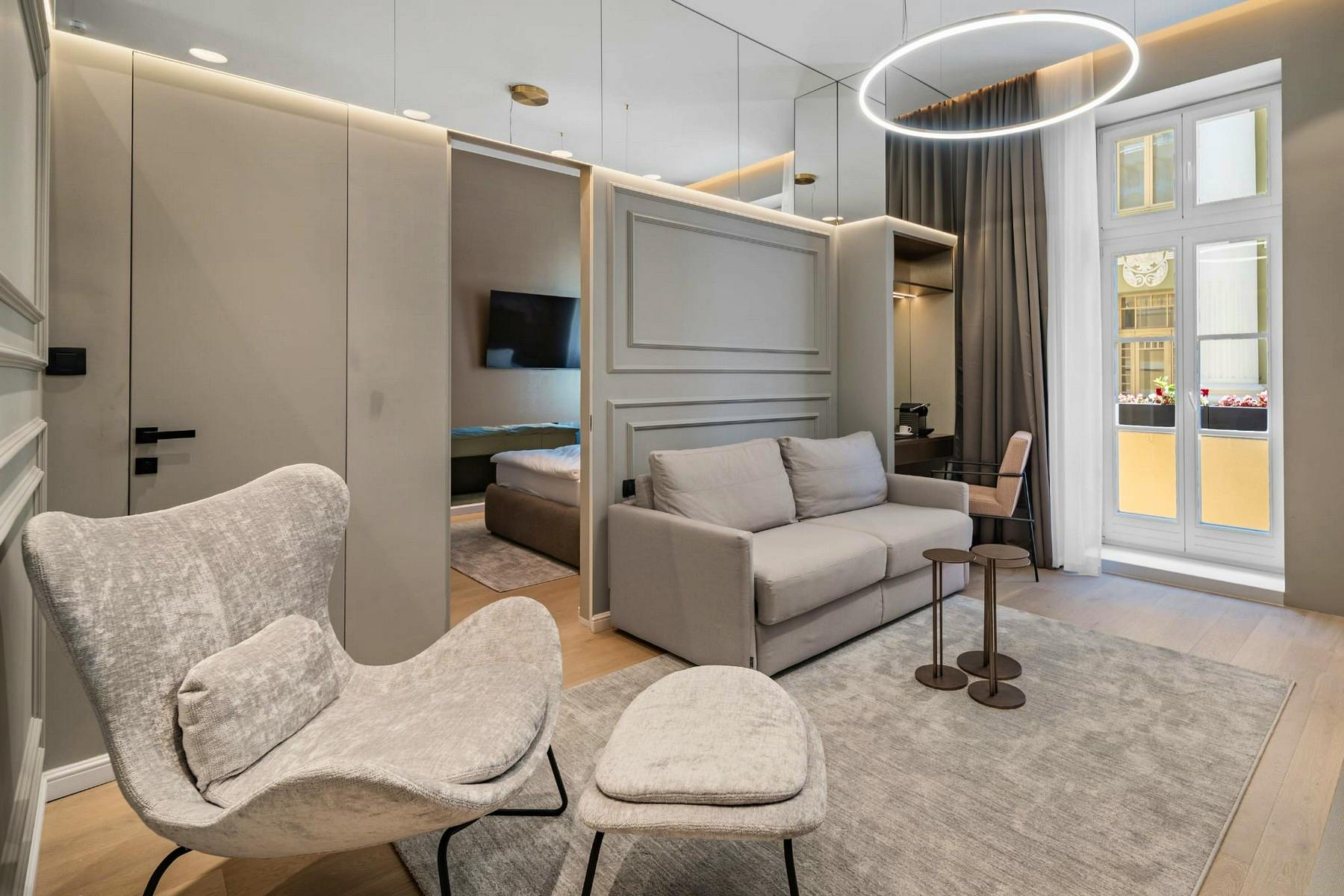 Luxury apartment with 4 units in Split for sale