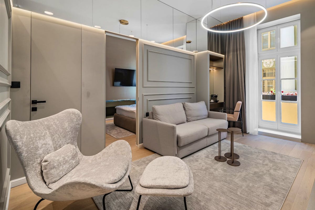 Luxury apartment with 4 units in Split for sale